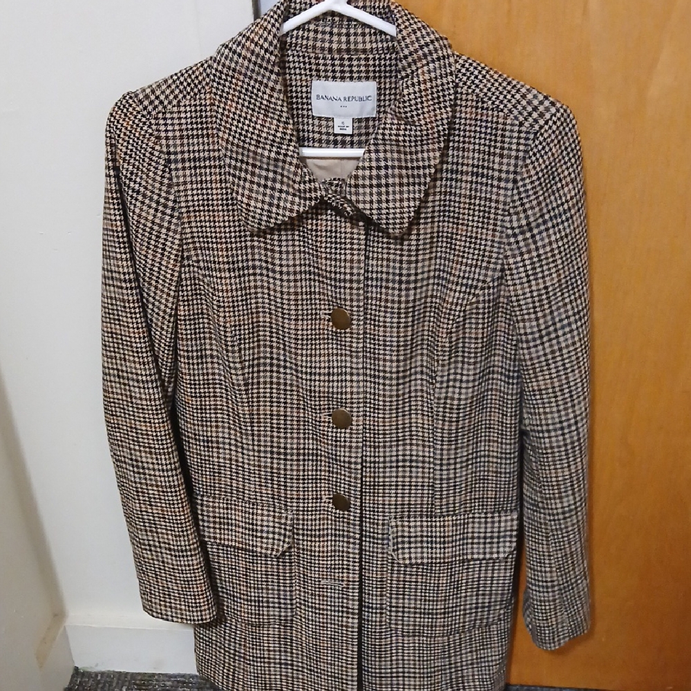 Banana Republic Women's Tan Houndstooth Trench Coat